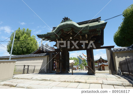 Shitennoji Southeastern Gate, Tennoji Ward, Osaka City 80916817