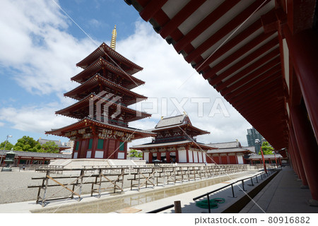 Shitennoji Corridor, Five-storied Pagoda and Kondo, Tennoji Ward, Osaka City 80916882