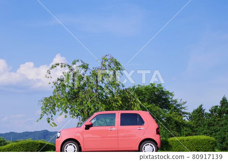 Blue sky and light car 80917139
