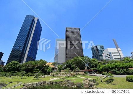 World Trade Center Building South Tower seen from the former Shiba Rikyu Garden in Minato-ku, Tokyo 80917461