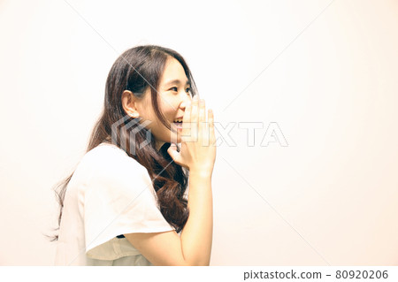 Word-of-mouth, female business 80920206