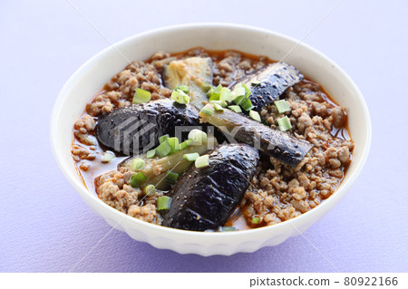 Mapo eggplant (with garlic chives) 80922166