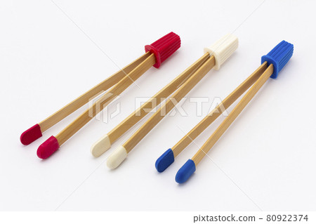 Darkroom supplies, bamboo pins Darkroom supplies, bamboo pins 80922374