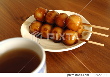 Mitarashi dango 小吃 80927185