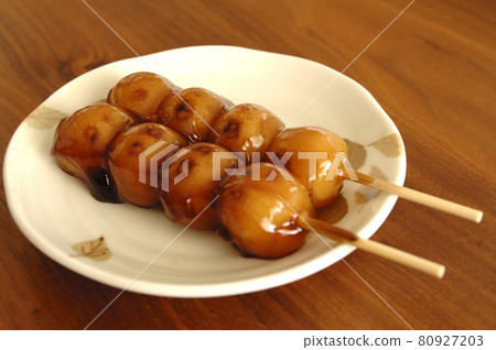 Mitarashi dango 小吃 Mitarashi dango 小吃 80927203