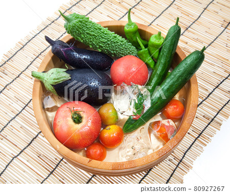 夏季蔬菜食品形象 夏季蔬菜食品形象 80927267