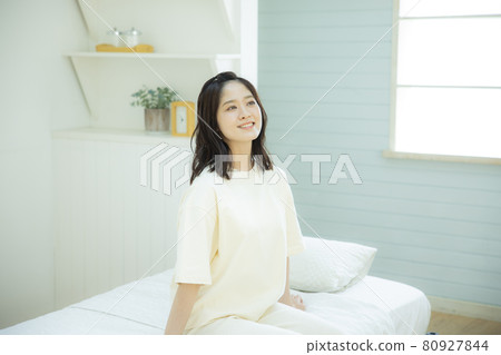 Female bedroom Female bedroom 80927844
