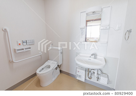 Toilet equipment for long-term care facilities Toilet equipment for long-term care facilities 80929400