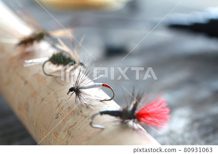 Hair burrs used for mountain stream and river fishing 80931063