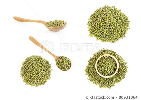 Set of green beans on white background, healthy food concept 80931064
