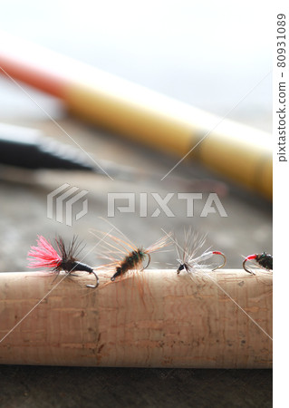 Hair burrs used for mountain stream and river fishing 80931089