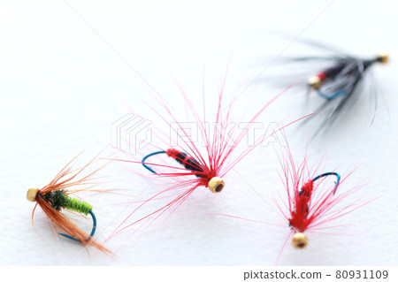Hair burrs used for mountain stream and river fishing 80931109