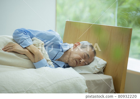 臥室老人 臥室老人 80932220