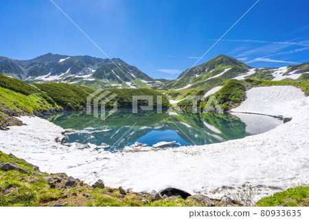 立山黑部高山路線Mikuriga池塘 80933635