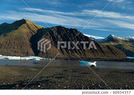 Vatnajokull, Skaftafell, Iceland 80934357