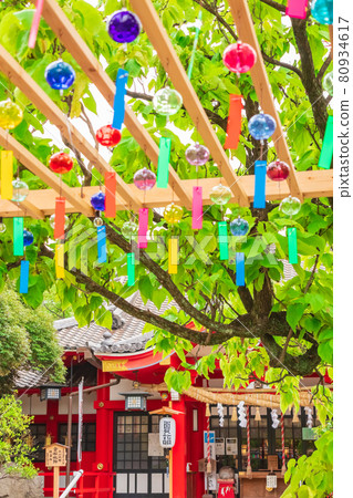 Ichihara Inari Shrine, summer pilgrimage with the sound of wind chimes <Kariya City, Aichi Prefecture> 80934617