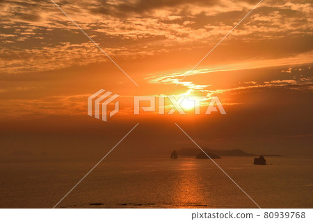 五島灘、角木灘和大角灘的夜景 80939768