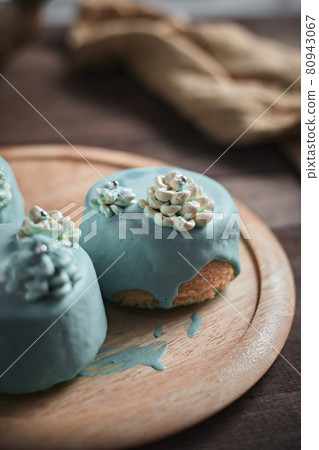 Milk cake delicious Milk cake delicious 80943067