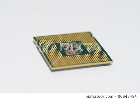 傾斜LGA775 CPU的背面 80945454