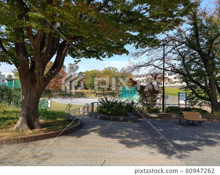 公園周邊公園 橫濱市都筑區隅丘公園 棒球場 兒童遊樂園 步行廣場 公園周邊公園 橫濱市都筑區隅丘公園 棒球場 兒童遊樂園 步行廣場 80947262