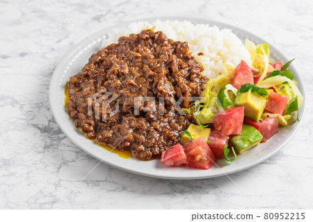 Keema curry lunch Keema curry lunch 80952215