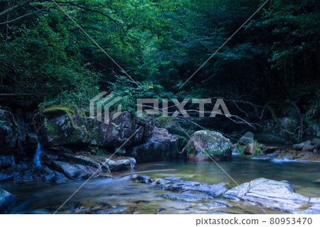 River pond iron stream River pond iron stream 80953470