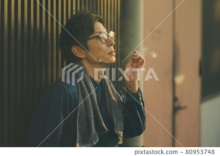 Tobacco and workers Tobacco and workers 80953748