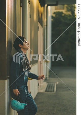 Tobacco and workers Tobacco and workers 80953753