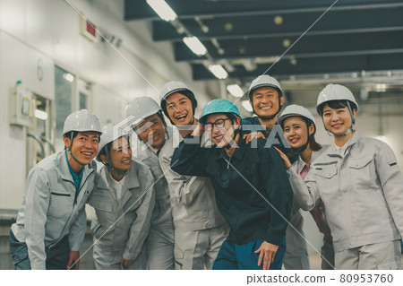 大量工人 80953760