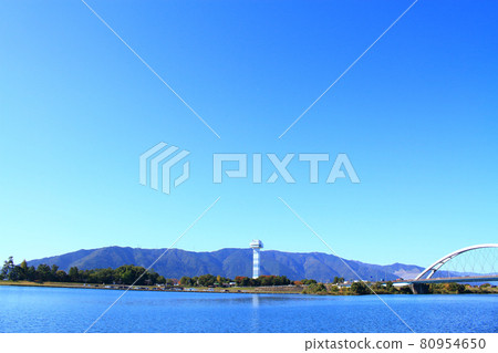 Scenery around the Nagara River and the Green Tate / Observation Tower in Kaizu City, Gifu Prefecture Scenery around the Nagara River and the Green Tate / Observation Tower in Kaizu City, Gifu Prefecture 80954650