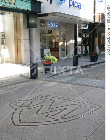 橫濱元町商店街（M標誌） 80956987