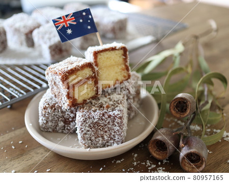 Australian sweets Lamington and eucalyptus 80957165