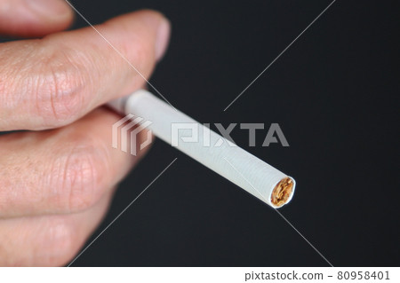 煙草漲價、煙草增稅形象 80958401