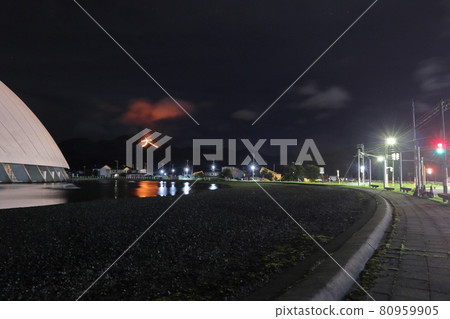 Nipro Hachiko Dome and Phoenix Mountain 80959905