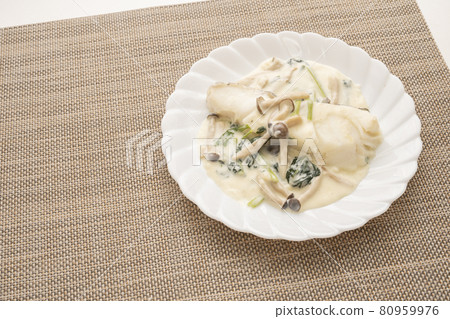 鱈魚奶油煮沸 鱈魚奶油煮沸 80959976