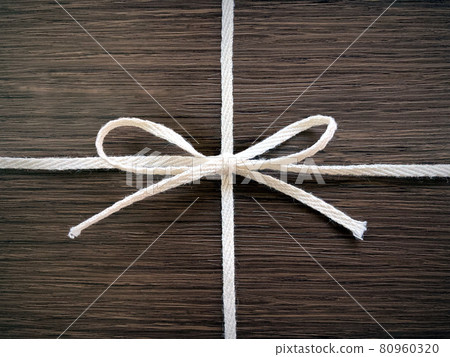 Gift image ribbon 1 Gift image ribbon 1 80960320