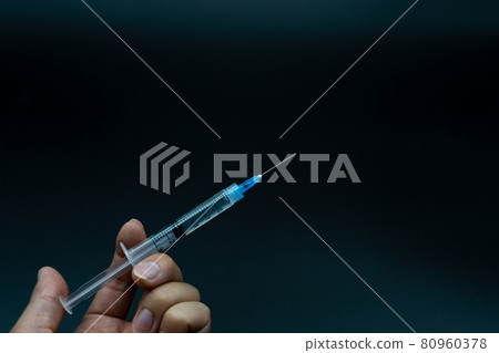 Image of stimulant use 80960378