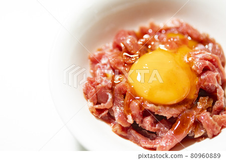 Horse meat yukhoe 80960889