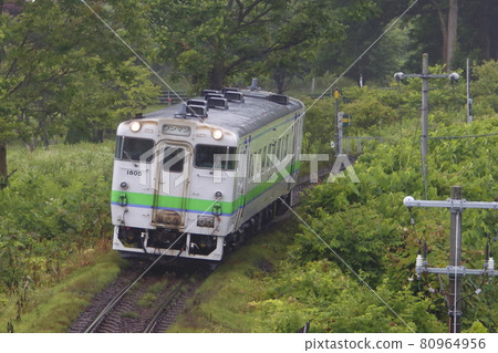 Hakodate Main Line Kiha 40 (Hakodate ⇔ Oshamambe) 80964956