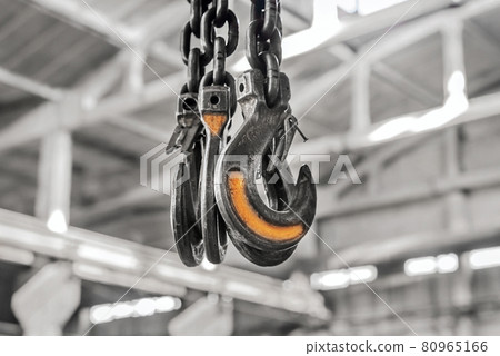 Lifting mechanism iron chain industrial plant equipment with a hoist moving hook 80965166