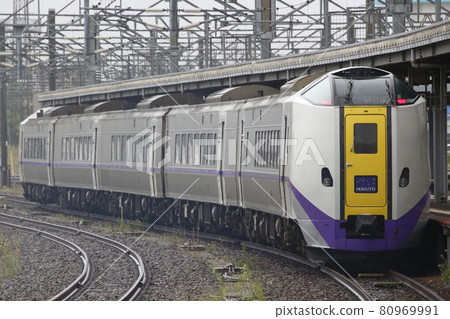 Limited Express Hokuto: Kiha 261 series (Hakodate⇔Sapporo) 80969991