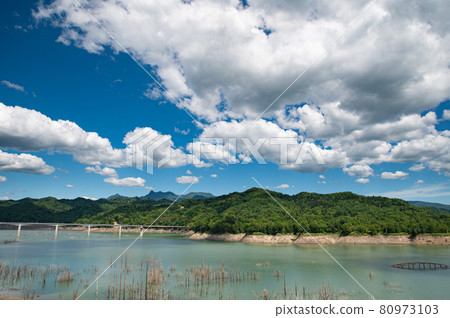 夏天的舒帕羅湖 80973103