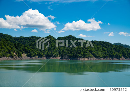 Shuparo Lake in summer 80973252