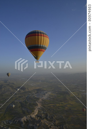 Turkey Cappadocia Sky and Balloons 80974983