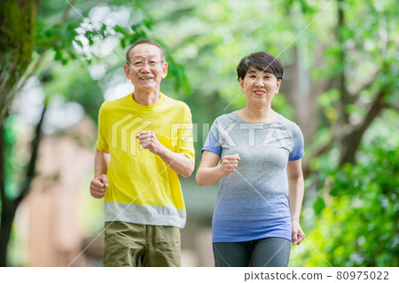 Senior couple outdoor exercise training 80975022
