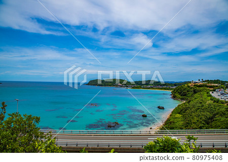 山口縣下關市夏季角島大橋 山口縣下關市夏季角島大橋 80975408