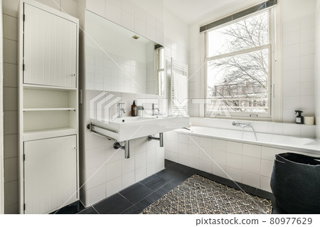 Interior design of beautiful and elegant bathroom 80977629