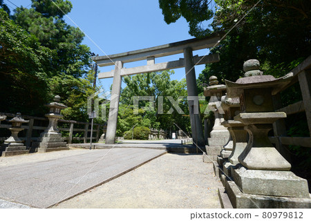 Iwashimizu Hachimangu Shrine Three Torii, Yawata City, Kyoto Prefecture Iwashimizu Hachimangu Shrine Three Torii, Yawata City, Kyoto Prefecture 80979812