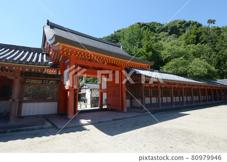 京都府八幡市頓宮石清水八幡神社南門 京都府八幡市頓宮石清水八幡神社南門 80979946