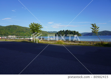 Nojiri Lake 80982415